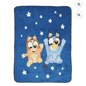 Bluey Kids' Cartoon 46x60 Throw Blanket - Blue